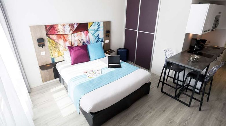 <b>Appart-Hotel Mer & Golf City Room</b>. Images powered by <a href="https://iceportal.shijigroup.com/" title="IcePortal" target="_blank">IcePortal</a>.