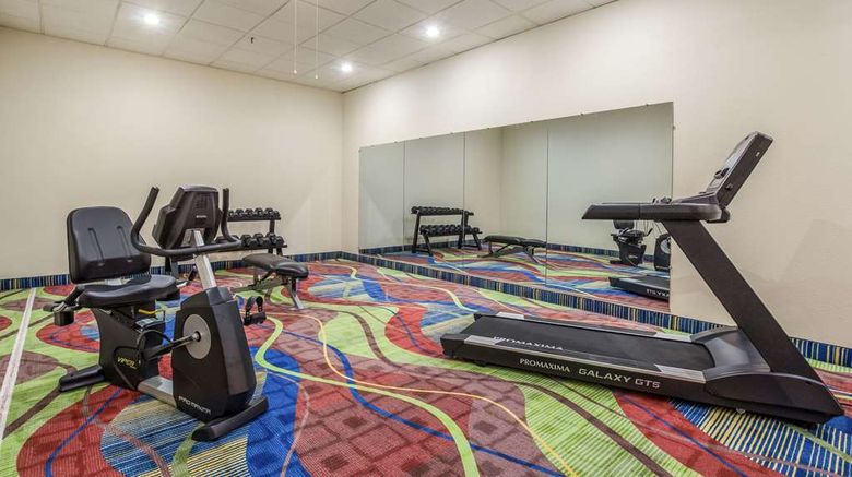 <b>Quality Inn Health</b>. Images powered by <a href="https://iceportal.shijigroup.com/" title="IcePortal" target="_blank">IcePortal</a>.