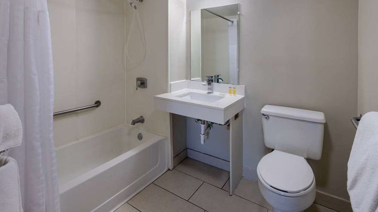 <b>Days Inn by Wyndham Winchester North Room</b>. Images powered by <a href="https://iceportal.shijigroup.com/" title="IcePortal" target="_blank">IcePortal</a>.