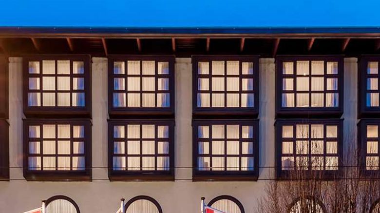 <b>Dorint City-Hotel Salzburg Exterior</b>. Images powered by <a href="https://iceportal.shijigroup.com/" title="IcePortal" target="_blank">IcePortal</a>.