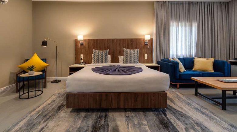 <b>Central Hotel Ridge Room</b>. Images powered by <a href="https://iceportal.shijigroup.com/" title="IcePortal" target="_blank">IcePortal</a>.