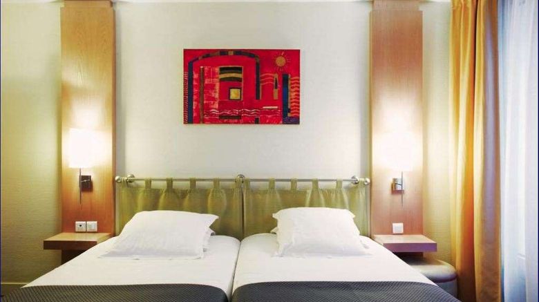 <b>New Hotel Opera Room</b>. Images powered by <a href="https://iceportal.shijigroup.com/" title="IcePortal" target="_blank">IcePortal</a>.