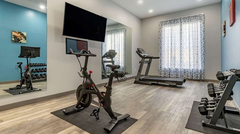 <b>Comfort Suites Greenville Airport Health</b>. Images powered by <a href="https://iceportal.shijigroup.com/" title="IcePortal" target="_blank">IcePortal</a>.