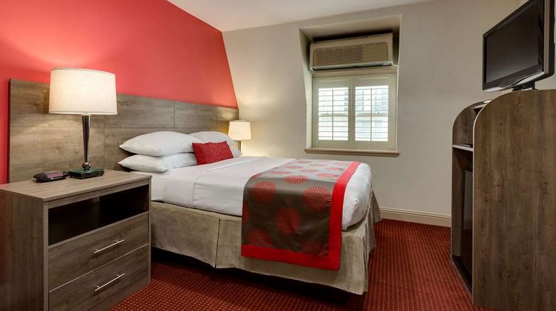 <b>Ramada by Wyndham Oakland Dwntn City Ctr Room</b>. Images powered by <a href="https://iceportal.shijigroup.com/" title="IcePortal" target="_blank">IcePortal</a>.