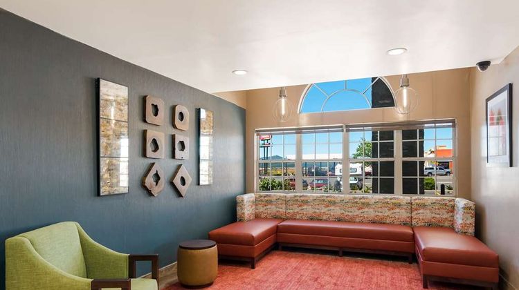 Best Western Shadow Mountain Inn Lobby
