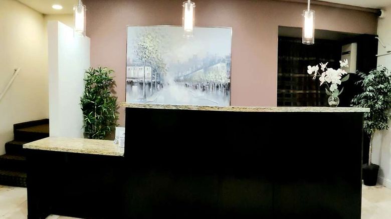 <b>SureStay Hotel by Best Western Vallejo Lobby</b>. Images powered by <a href="https://iceportal.shijigroup.com/" title="IcePortal" target="_blank">IcePortal</a>.