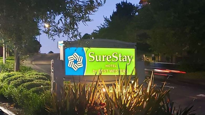 <b>SureStay Hotel by Best Western Vallejo Exterior</b>. Images powered by <a href="https://iceportal.shijigroup.com/" title="IcePortal" target="_blank">IcePortal</a>.