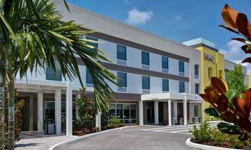 Home2 Suites-Hilton I-75 Pine Ridge Rd