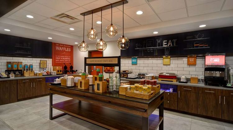 Hampton Inn Pleasant View Restaurant