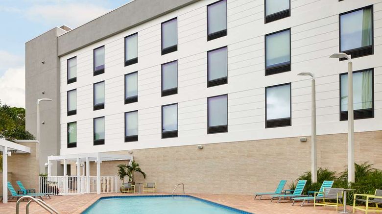 <b>Home2 Suites by Hilton Stuart Pool</b>. Images powered by <a href="https://iceportal.shijigroup.com/" title="IcePortal" target="_blank">IcePortal</a>.