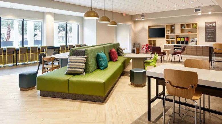 <b>Home2 Suites by Hilton Stuart Lobby</b>. Images powered by <a href="https://iceportal.shijigroup.com/" title="IcePortal" target="_blank">IcePortal</a>.