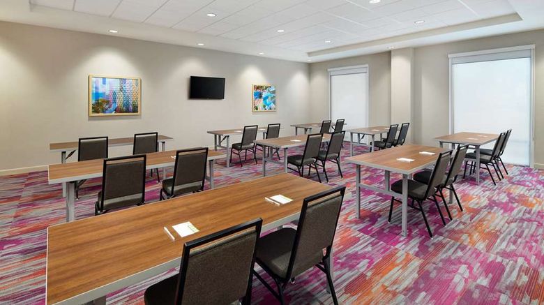 <b>Home2 Suites by Hilton Stuart Meeting</b>. Images powered by <a href="https://iceportal.shijigroup.com/" title="IcePortal" target="_blank">IcePortal</a>.