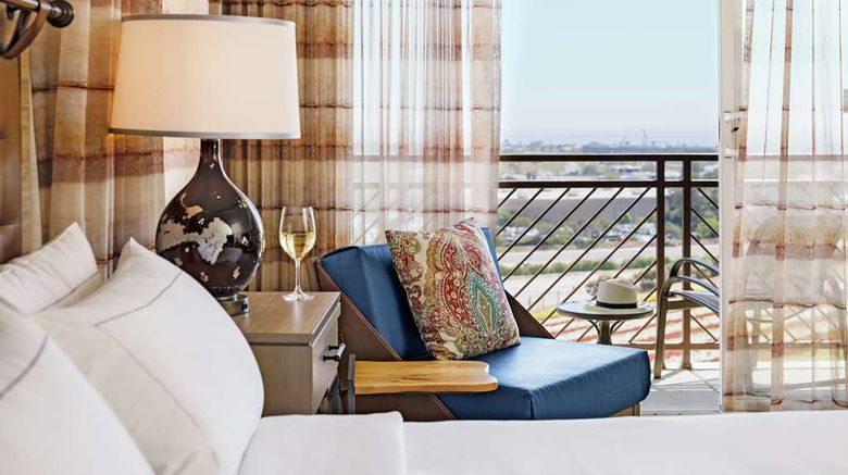 <b>The Cassara Carlsbad-Tapestry Collection Room</b>. Images powered by <a href="https://iceportal.shijigroup.com/" title="IcePortal" target="_blank">IcePortal</a>.