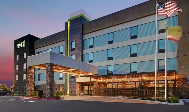 Home2 Suites by Hilton Tracy Exterior