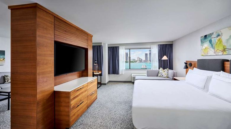 <b>DoubleTree Windsor Hotel & Suites Room</b>. Images powered by <a href="https://iceportal.shijigroup.com/" title="IcePortal" target="_blank">IcePortal</a>.
