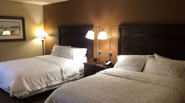 <b>Wingate by Wyndham Baltimore BWI Airport Room</b>. Images powered by <a href="https://iceportal.shijigroup.com/" title="IcePortal" target="_blank">IcePortal</a>.