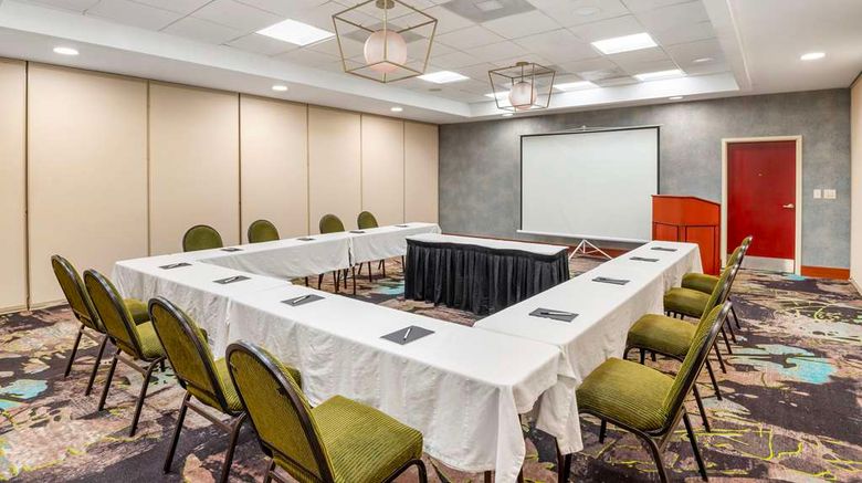 <b>Best Western Premier Richmond Gateway Meeting</b>. Images powered by <a href="https://iceportal.shijigroup.com/" title="IcePortal" target="_blank">IcePortal</a>.