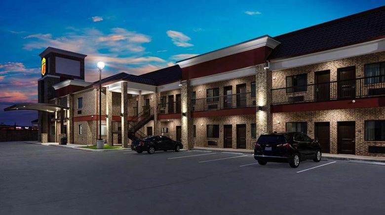 <b>Super 8 by Wyndham Humble/Houston Exterior</b>. Images powered by <a href="https://iceportal.shijigroup.com/" title="IcePortal" target="_blank">IcePortal</a>.