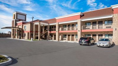 Super 8 by Wyndham Humble/Houston