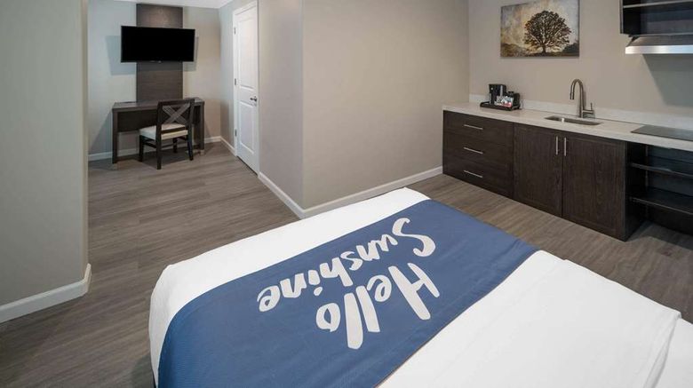 <b>Days Inn by Wyndham Galt Room</b>. Images powered by <a href="https://iceportal.shijigroup.com/" title="IcePortal" target="_blank">IcePortal</a>.