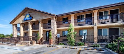 Days Inn by Wyndham Galt Exterior