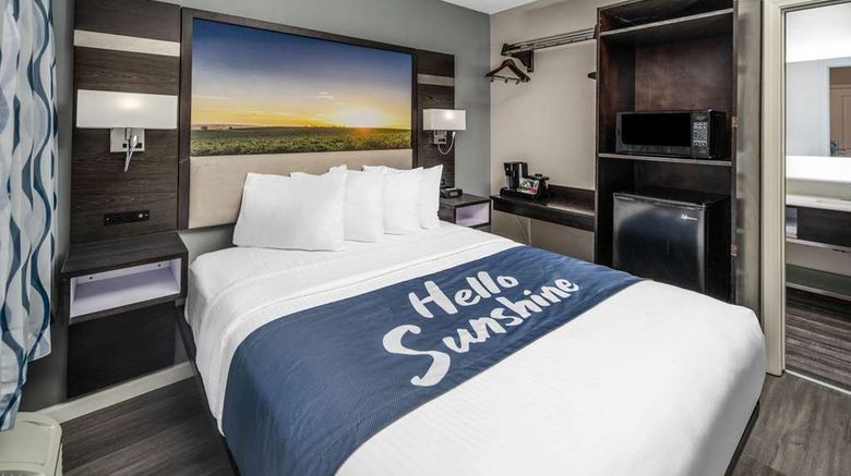 <b>Days Inn by Wyndham Galt Room</b>. Images powered by <a href="https://iceportal.shijigroup.com/" title="IcePortal" target="_blank">IcePortal</a>.
