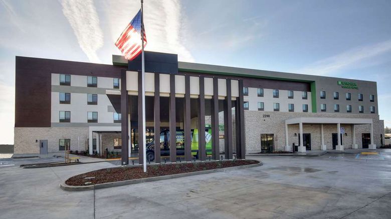 <b>Wyndham Garden Sacramento Airport Exterior</b>. Images powered by <a href="https://iceportal.shijigroup.com/" title="IcePortal" target="_blank">IcePortal</a>.