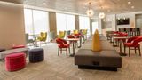 La Quinta Inn & Suite by Wyndham Lobby