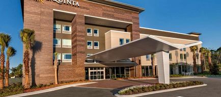 La Quinta Inn Orlando IDrive Theme Parks Exterior