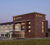 La Quinta Inn & Sts by Wyndham Braselton Exterior