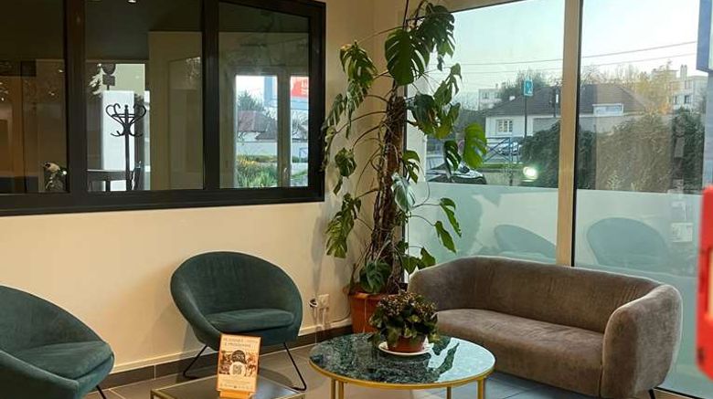 <b>Kyriad St Fargeau Ponthierry Lobby</b>. Images powered by <a href="https://iceportal.shijigroup.com/" title="IcePortal" target="_blank">IcePortal</a>.