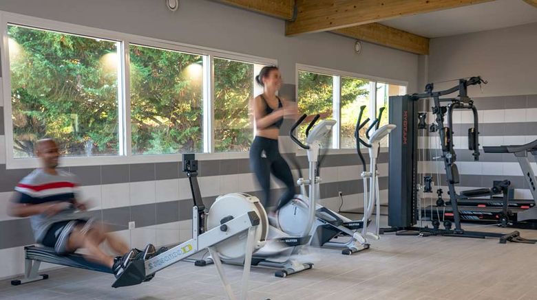 <b>Kyriad Sens Health</b>. Images powered by <a href="https://iceportal.shijigroup.com/" title="IcePortal" target="_blank">IcePortal</a>.