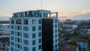 SureStay Hotel by Best Western Vientiane