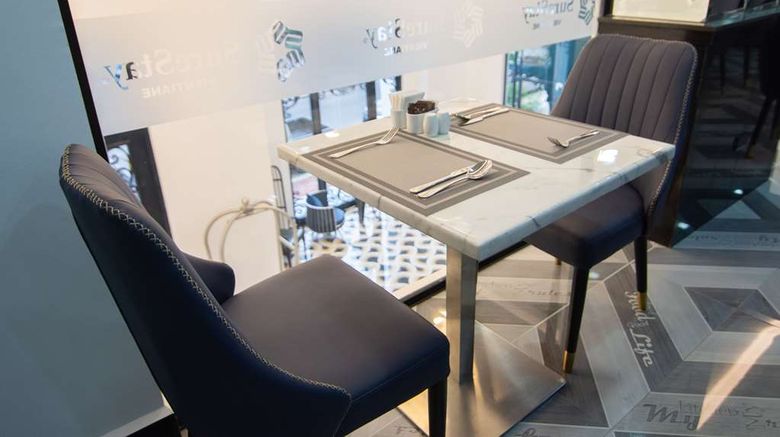 <b>SureStay Hotel by Best Western Vientiane Restaurant</b>. Images powered by <a href="https://iceportal.shijigroup.com/" title="IcePortal" target="_blank">IcePortal</a>.