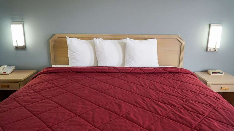 Rodeway Inn Beebe Room