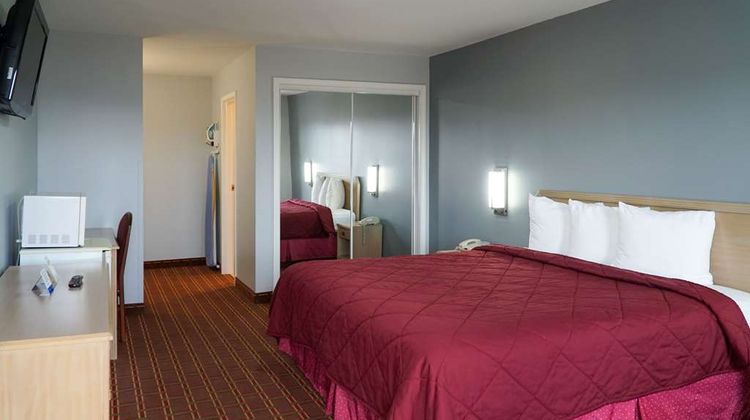 Rodeway Inn Beebe Room