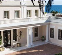 Cap Estel Exterior