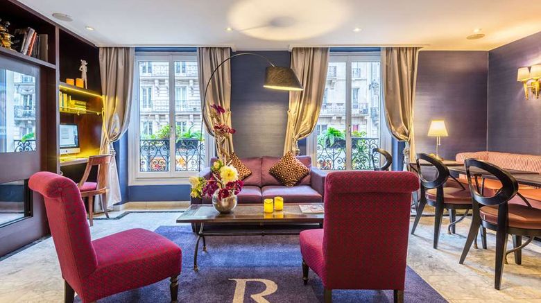 <b>Hotel Royal Saint Germain Room</b>. Images powered by <a href="https://iceportal.shijigroup.com/" title="IcePortal" target="_blank">IcePortal</a>.
