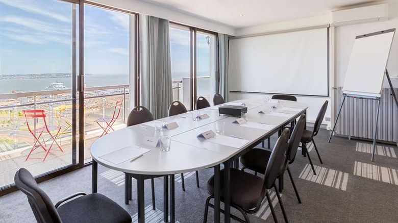 <b>Best Western Hotel Royan Ocean Meeting</b>. Images powered by <a href="https://iceportal.shijigroup.com/" title="IcePortal" target="_blank">IcePortal</a>.