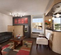 Baymont by Wyndham Wilmington Lobby