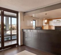 Baymont by Wyndham Wilmington Lobby