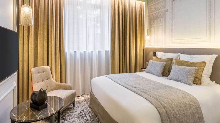 Best Western Premier Les Sept Fontaines Room