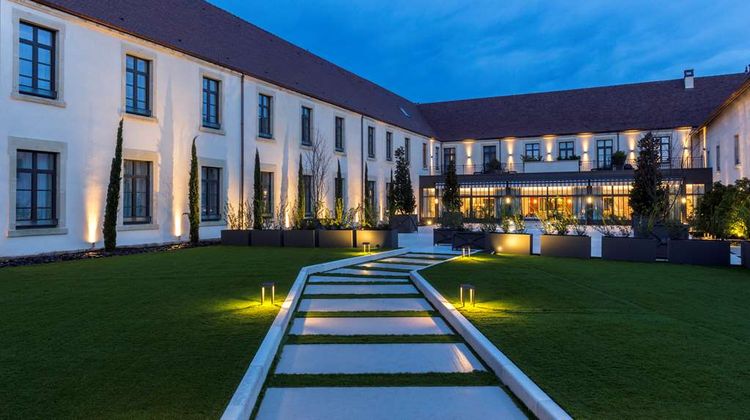 Best Western Premier Les Sept Fontaines Exterior