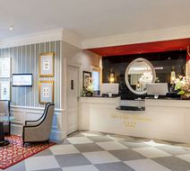 Best Western Premier Les Sept Fontaines Lobby