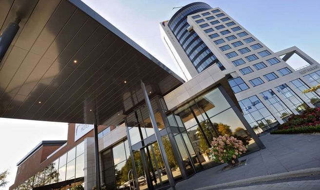 Van der Valk Hotel Tiel Exterior