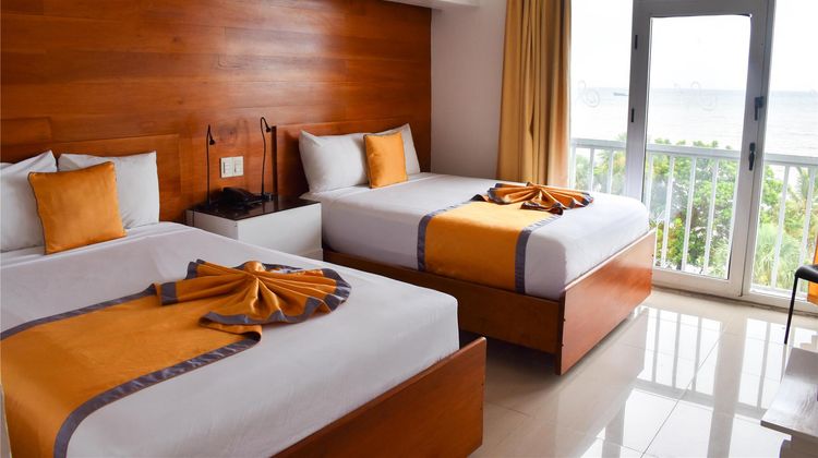 Hotel Napolitano Room