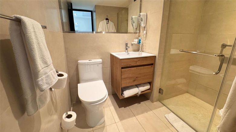 <b>Hotel Napolitano Room</b>. Images powered by <a href="https://iceportal.shijigroup.com/" title="IcePortal" target="_blank">IcePortal</a>.
