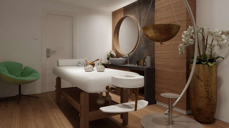 <b>Grand Hotel Millennium Sofia Spa</b>. Images powered by <a href="https://iceportal.shijigroup.com/" title="IcePortal" target="_blank">IcePortal</a>.