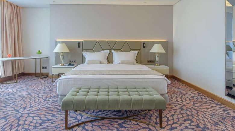 <b>Grand Hotel Millennium Sofia Room</b>. Images powered by <a href="https://iceportal.shijigroup.com/" title="IcePortal" target="_blank">IcePortal</a>.
