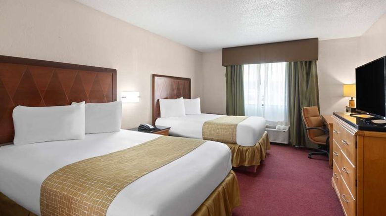 <b>Travelodge by Wyndham Redwood Falls Room</b>. Images powered by <a href="https://iceportal.shijigroup.com/" title="IcePortal" target="_blank">IcePortal</a>.